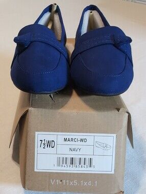 Journee Collection Navy Women's Suede Loafers Sz. 7.5 NIB